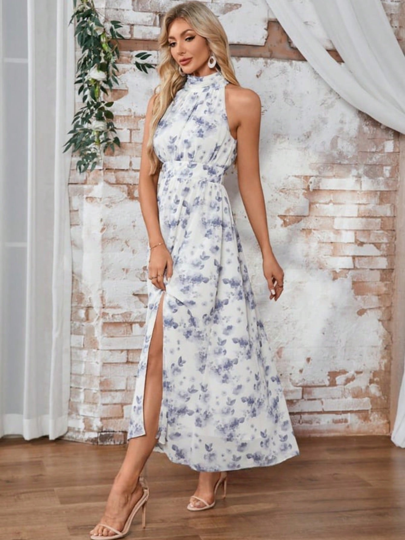 A-Line Halter High Neck Tea-Length Chiffon Cocktail Dress