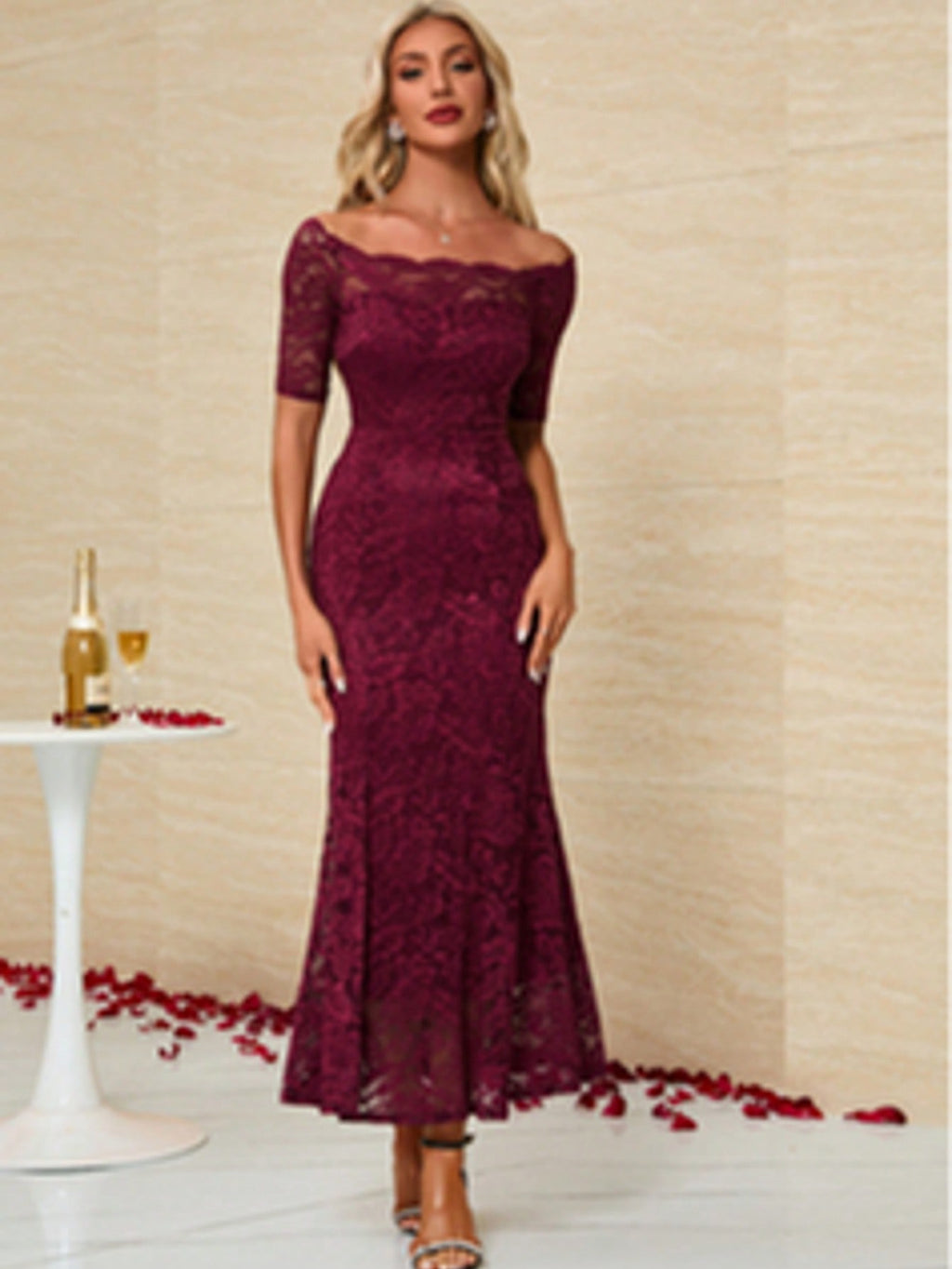 Off The Shoulder Trumpet/Mermaid Lace Maxi Dress  Plain    Elegant    Hollow Out  Zipper  Ruffle Hem    Wedding