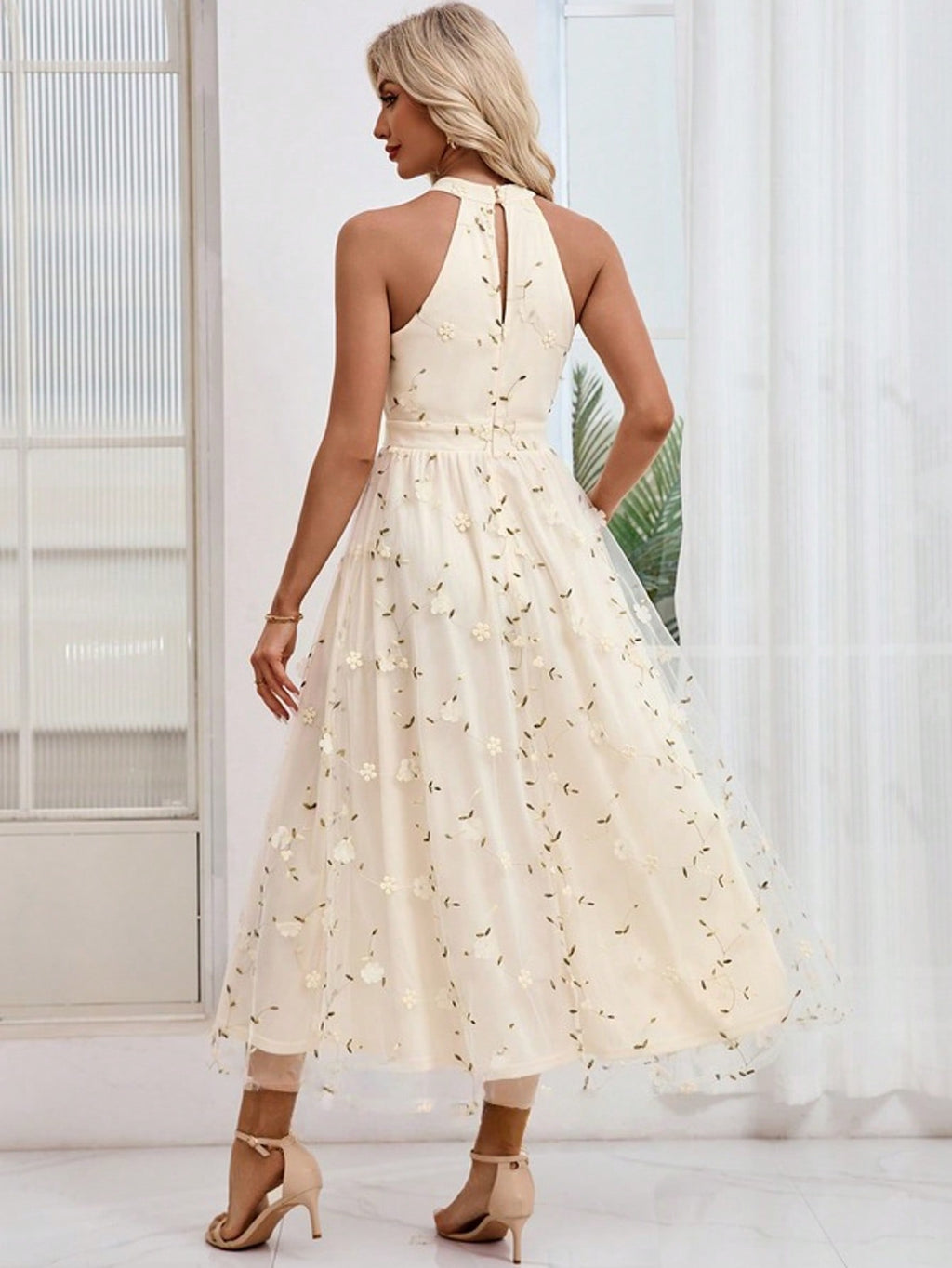 Embroidered Halter Sleeveless A-Line Tulle Maxi Dress